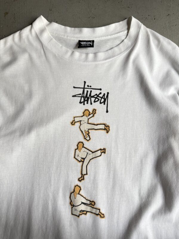 90s STUSSY カラテTee - 画像 (2)