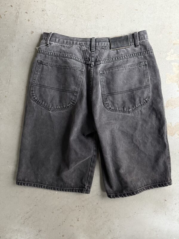 MARITHE FRANCOIS GIRBAUD Black Denim Shorts - 画像 (4)