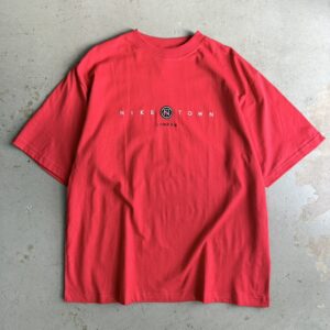 1999 Nike Town London Deadstock  Red